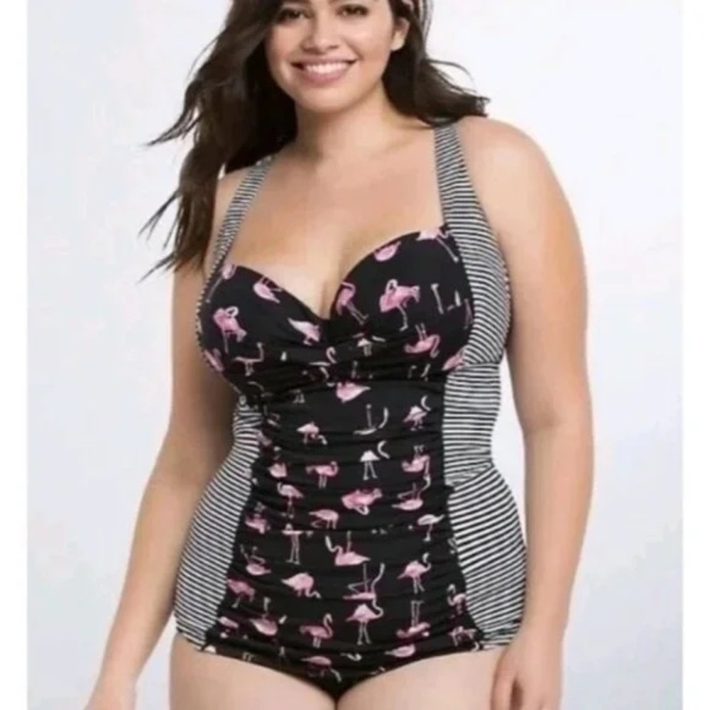 Black and Pink Flamingo Print Women's tankini